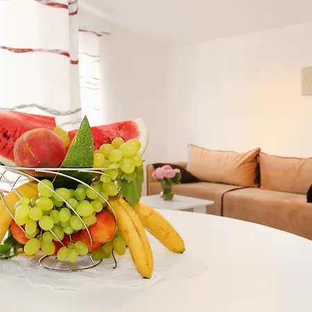 Panorama Holidays Apartman *