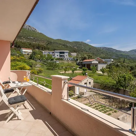 Panorama Holidays Apartman