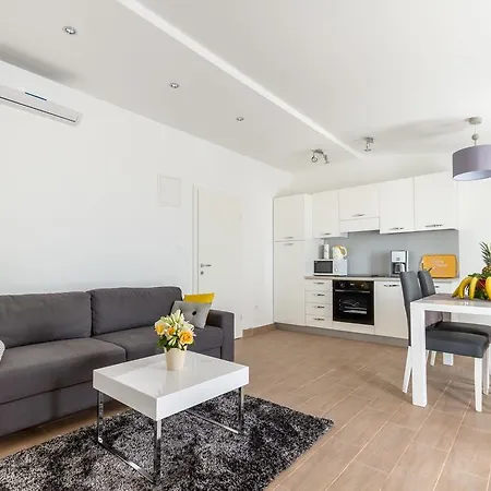 Apartman Panorama Holidays *