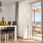 Apartment Panorama Holidays Kaštel Stari