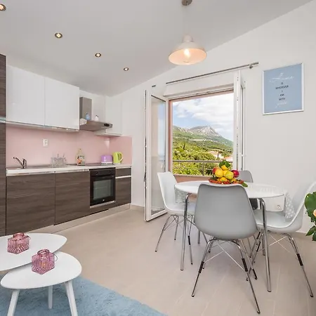 Panorama Holidays Apartment Kastel Stari