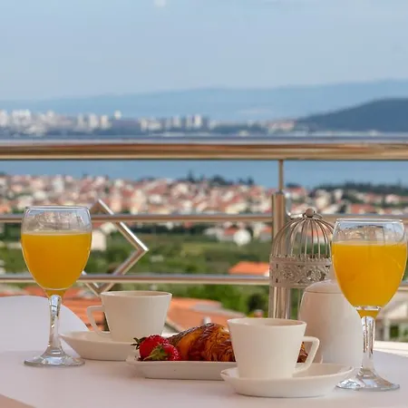 Panorama Holidays Apartment
