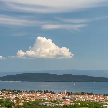 Panorama Holidays Apartment *