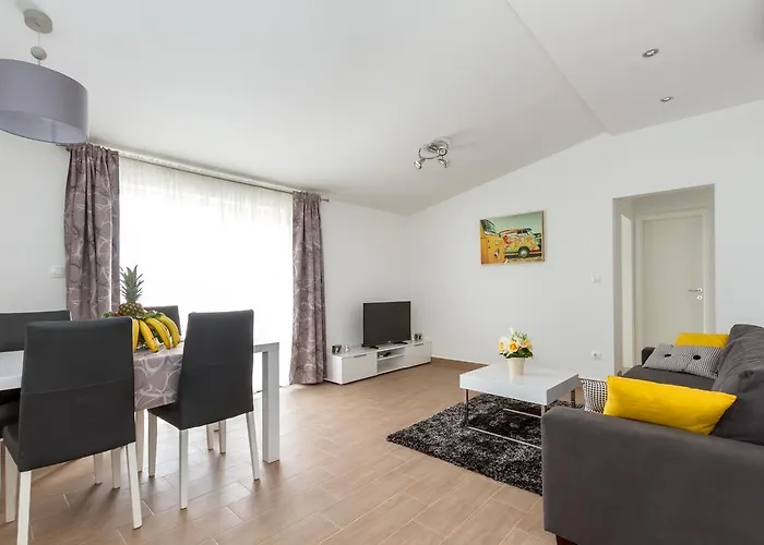 Panorama Holidays Kaštel Stari